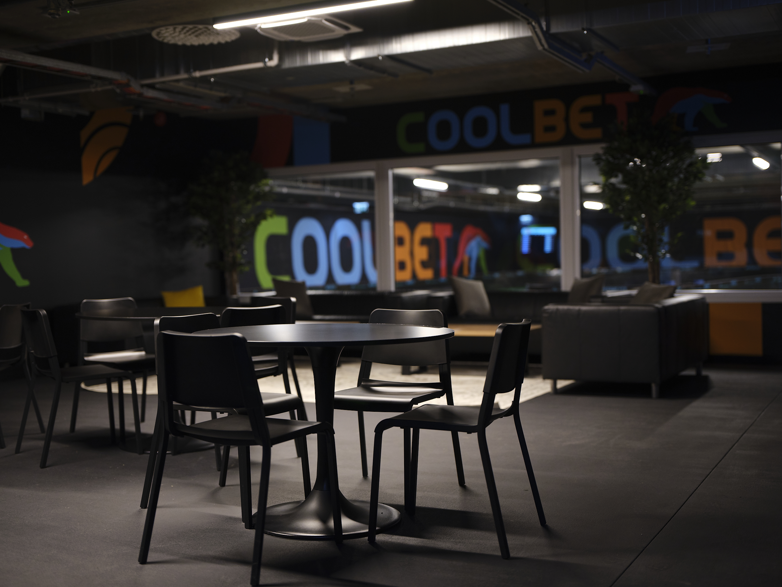 Coolbet Lounge - Motorcity Karting Arena